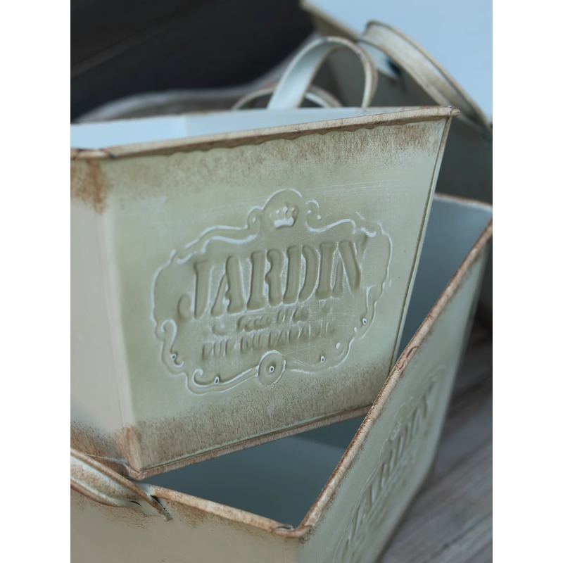 Vaso da fiori vintage in latta - Gardening Tools In English recensione e prezzo